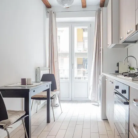 The Rent - Lovely One-bedroom In Porta Venezia *