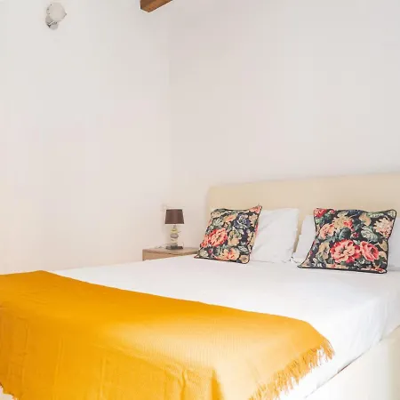 The Rent - Lovely One-bedroom In Porta Venezia Apartment