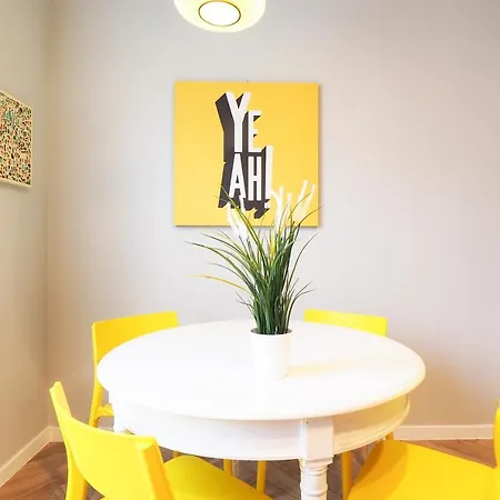 Apartament Primopiano - Ferrante Aporti Flats *