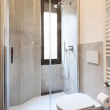 Apartament Primopiano - Ferrante Aporti Flats *