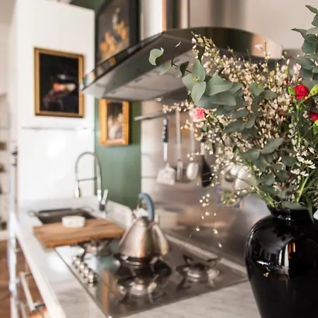 Sophisticated Near Duomo Mediolan