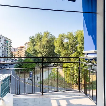 Bright & Cozy - Gambara