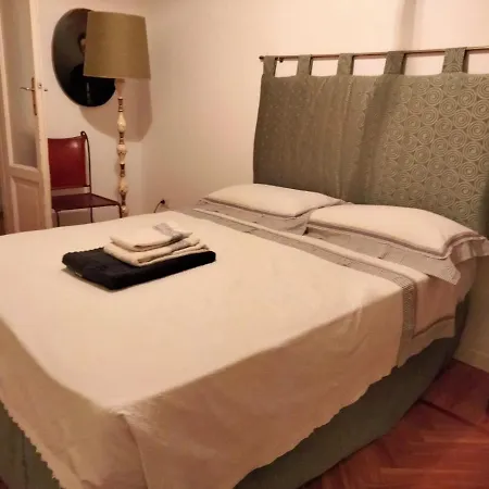 Sophisticated Near Duomo * Mediolan