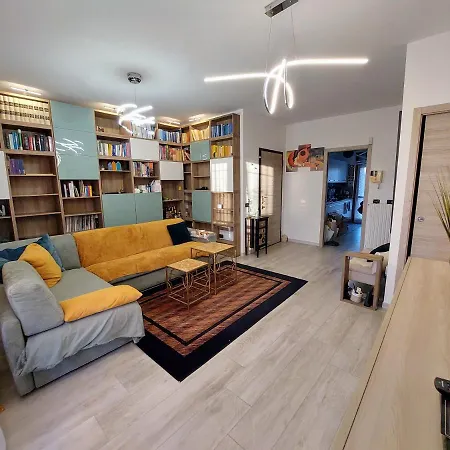 Apartman Luminoso A Pochi Minuti Da Duomo E Fiera *
