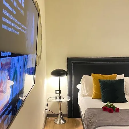 Intomilan Galleria Duomo I Boutique & Design Apartmanhotel Milánó