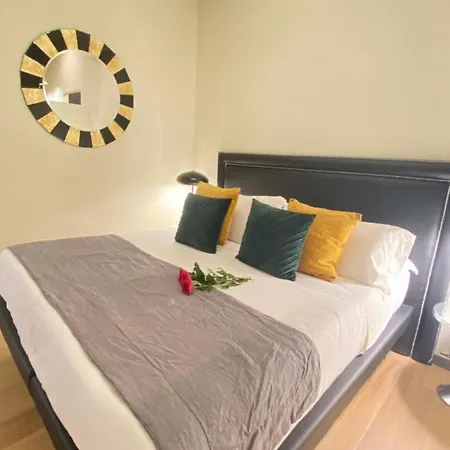 Intomilan Galleria Duomo I Boutique & Design Apartmanhotel Milánó