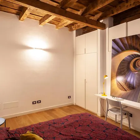 Corso Venezia, In Corte Esclusiva Riservata! ميلان