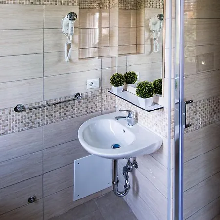 Bed and Breakfast Lorenteggio 209 3*