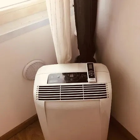 Cozy 3 Km Away From Duomo