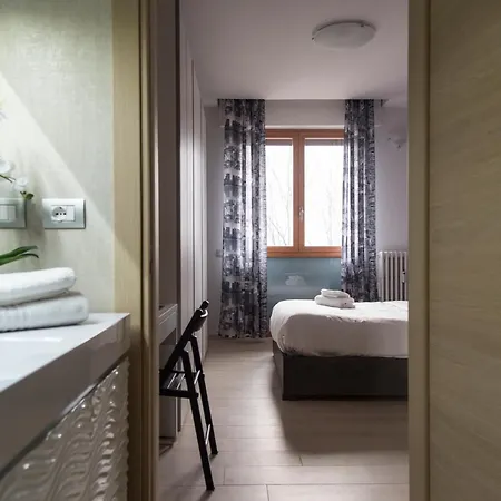 Youhosty - Inganni 74 Apartament *