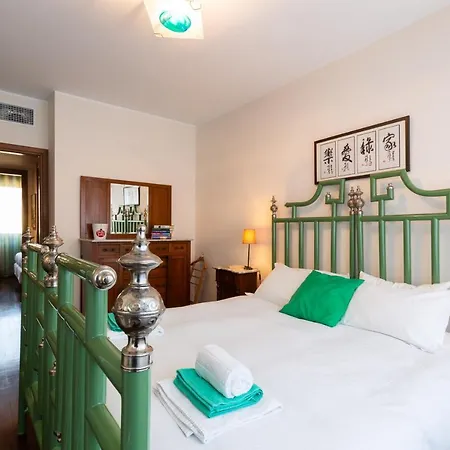 Fara Haus Deluxe - 2 Bedrooms