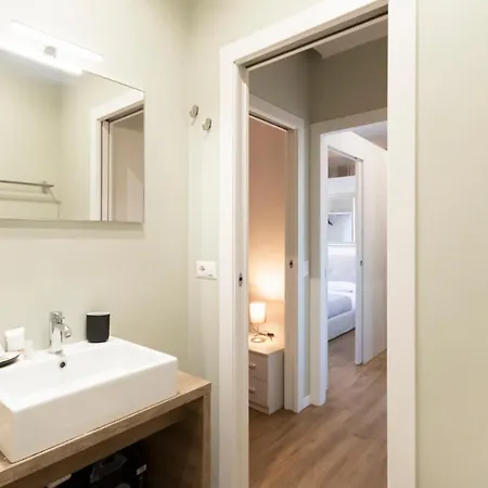 Apartment Via Torino 1 Mailand