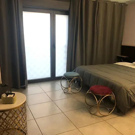 Villa Camilla Milano Metro 4 4*