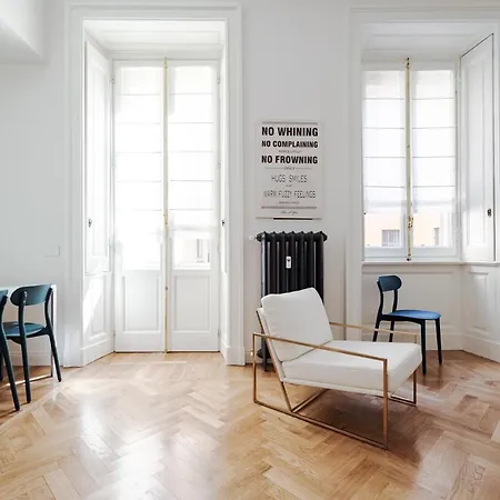 Leopardi21 Apartment