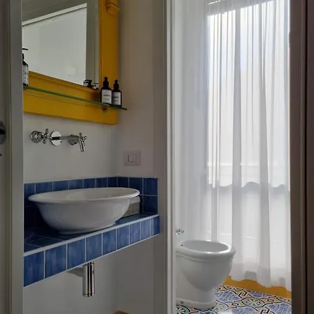 Ampio Ed Incantevole Monolocale A Citylife