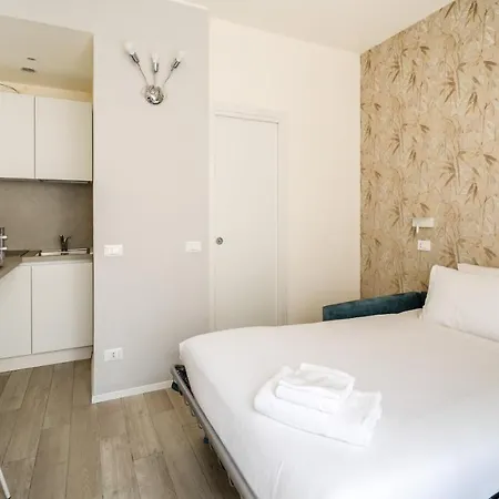 Italianway - The B Village Business