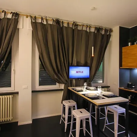 아파트 Stylish & Cosy House At Fair