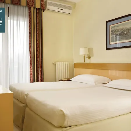 Unaway & Quark Due ميلان