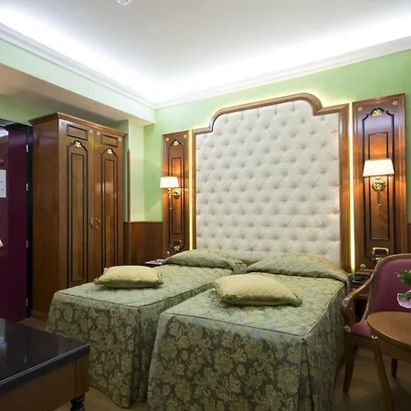 Vittoria 4*