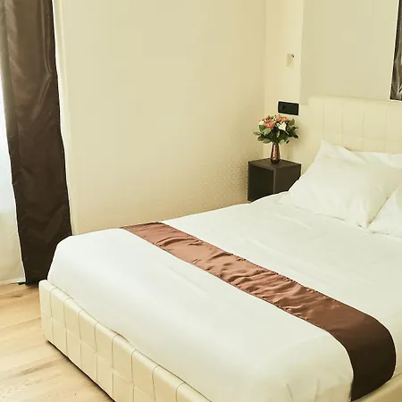 Guest house Aiello - San Babila Milan