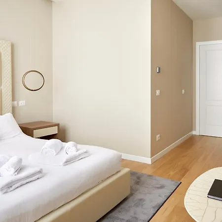 Prestige Boutique -piazza Duomo Apartman Milánó