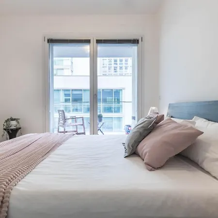 Joivy Superb Flat For 4 With Balcony Near Centrale Milánó