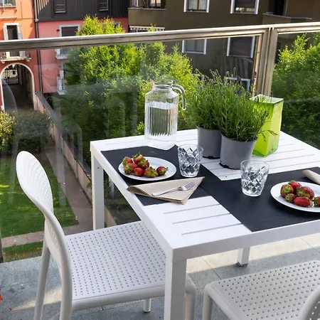 Appartement Vela Centro Con Garage Milaan