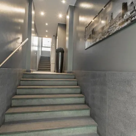 Joivy Superb Flat For 4 With Balcony Near Centrale Milánó