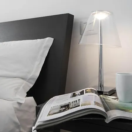 Joivy Superb Flat For 4 With Balcony Near Centrale Apartman *