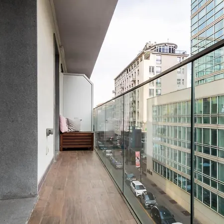 Joivy Superb Flat For 4 With Balcony Near Centrale Milánó