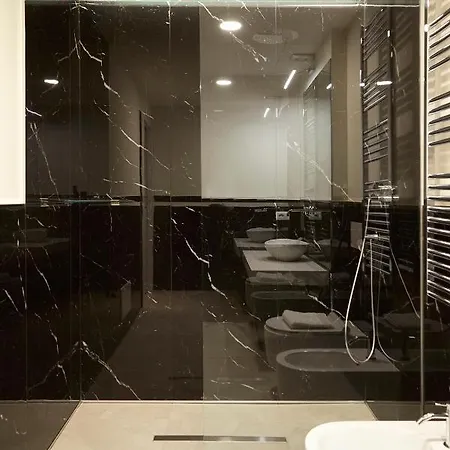 Prestige Boutique -piazza Duomo Apartman Milánó