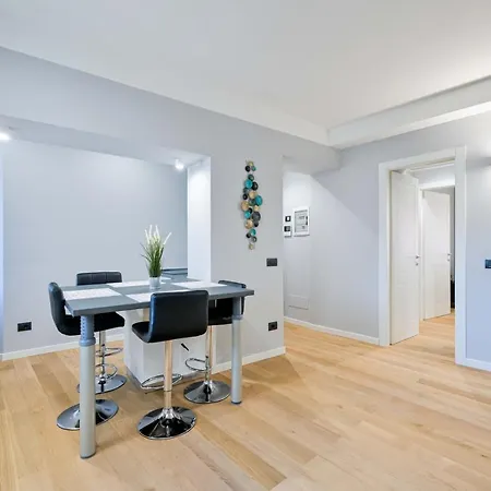 Porta Romana - Manzoni Apartment *