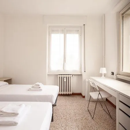 Apartment Spazioso - City Life - Fiera - Alcuino 5