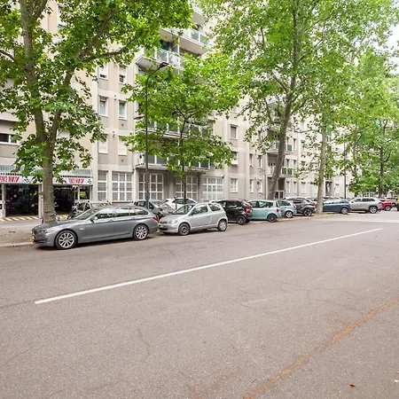 Spazioso - City Life - Fiera - Alcuino 5 * Milan