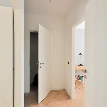 شقة Guesthost - Casa Cri&eli Trilo X5 Con Terrazzo