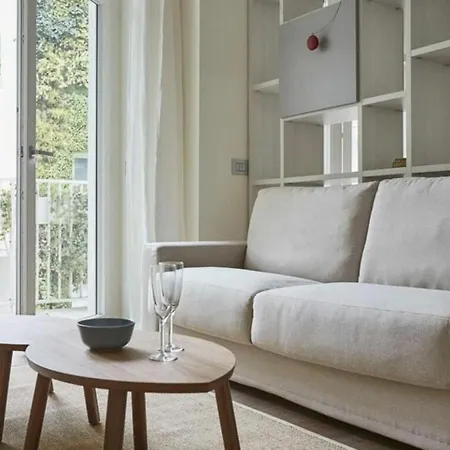 Palazzo Beltrade By Halldis Apartment