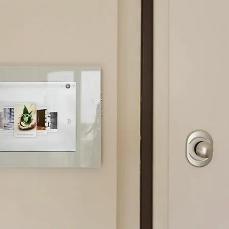 Apartment Palazzo Beltrade By Halldis Milan