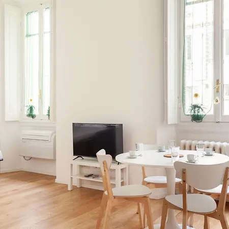 Διαμέρισμα Splendido Vicino All'arco Della Pace - A.c. - Melzi D'eril