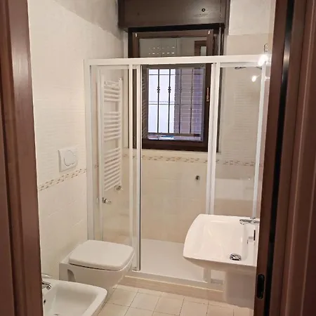 6 A Casa 밀라노