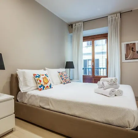 Easylife - - Giulini 5 - Castello Sforzersco Lägenhet Milano