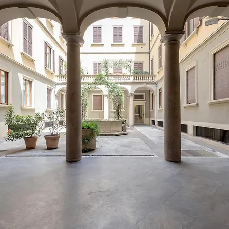 Apartment Retreats Duomo Beauty & Milan