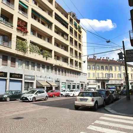 Corso Magenta Prestige Mediolan