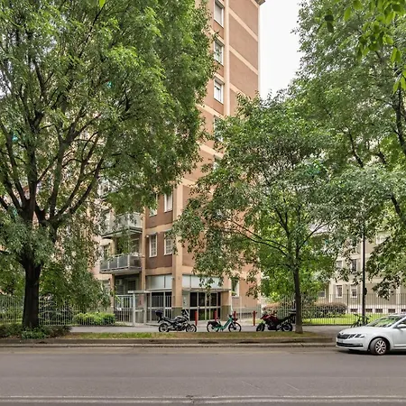 Be House - By Host4u Lägenhet Milano