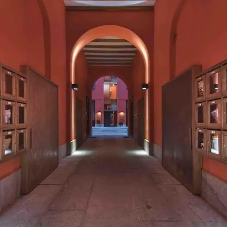 Apartament Romantic Loft Porta Venezia Mediolan