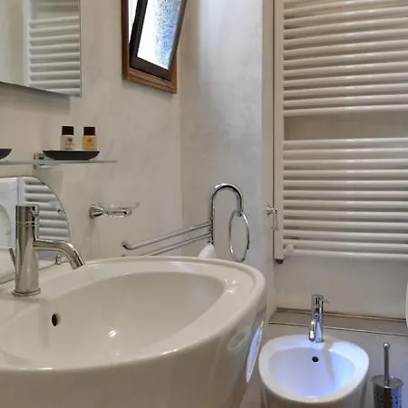 Apartament Heart Duomo Monforte Mediolan