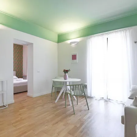 Primopiano - Melzo D 아파트