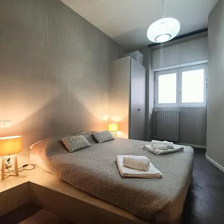 Appartement Game House In The Center Milaan