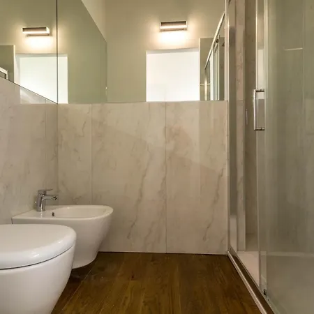 Hostmate - - Disciplini - Duomo Apartman Milánó