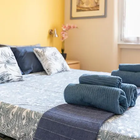 Rosselli 13 Apartament Mediolan