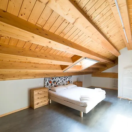 Hbhall Residenze Darsena *